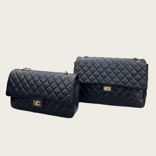 Jumbo Maxi Lambskin Leather Shoulder Purse with Gold-Tone Hardware35cm 40cm