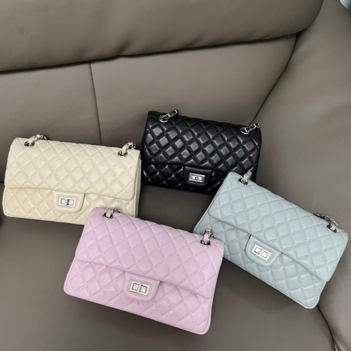 25cm Lambskin Leather Shoulder Purse with Silver-Tone Hardware