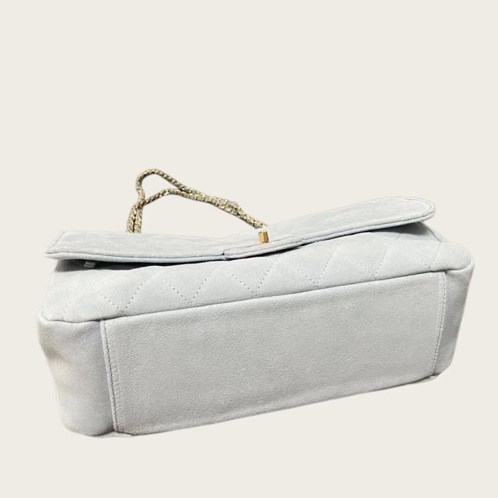 33cm Jumbo Velvet-Finish Lambskin Shoulder Purse with Gold-Tone Hardware
