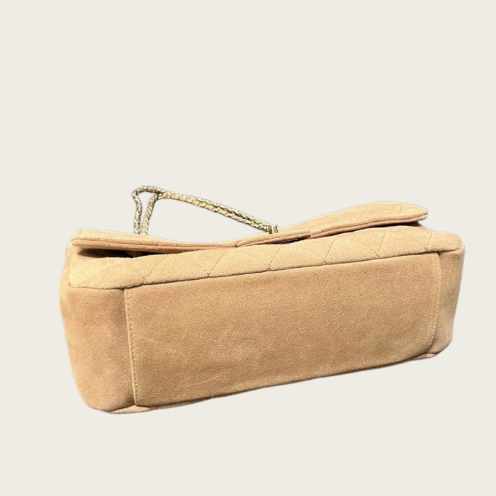 33cm Jumbo Velvet-Finish Lambskin Shoulder Purse with Gold-Tone Hardware