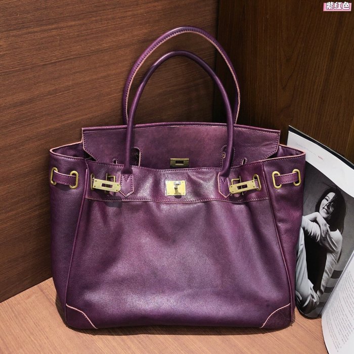 Water-Dyed Full-Grain Leather Tote
