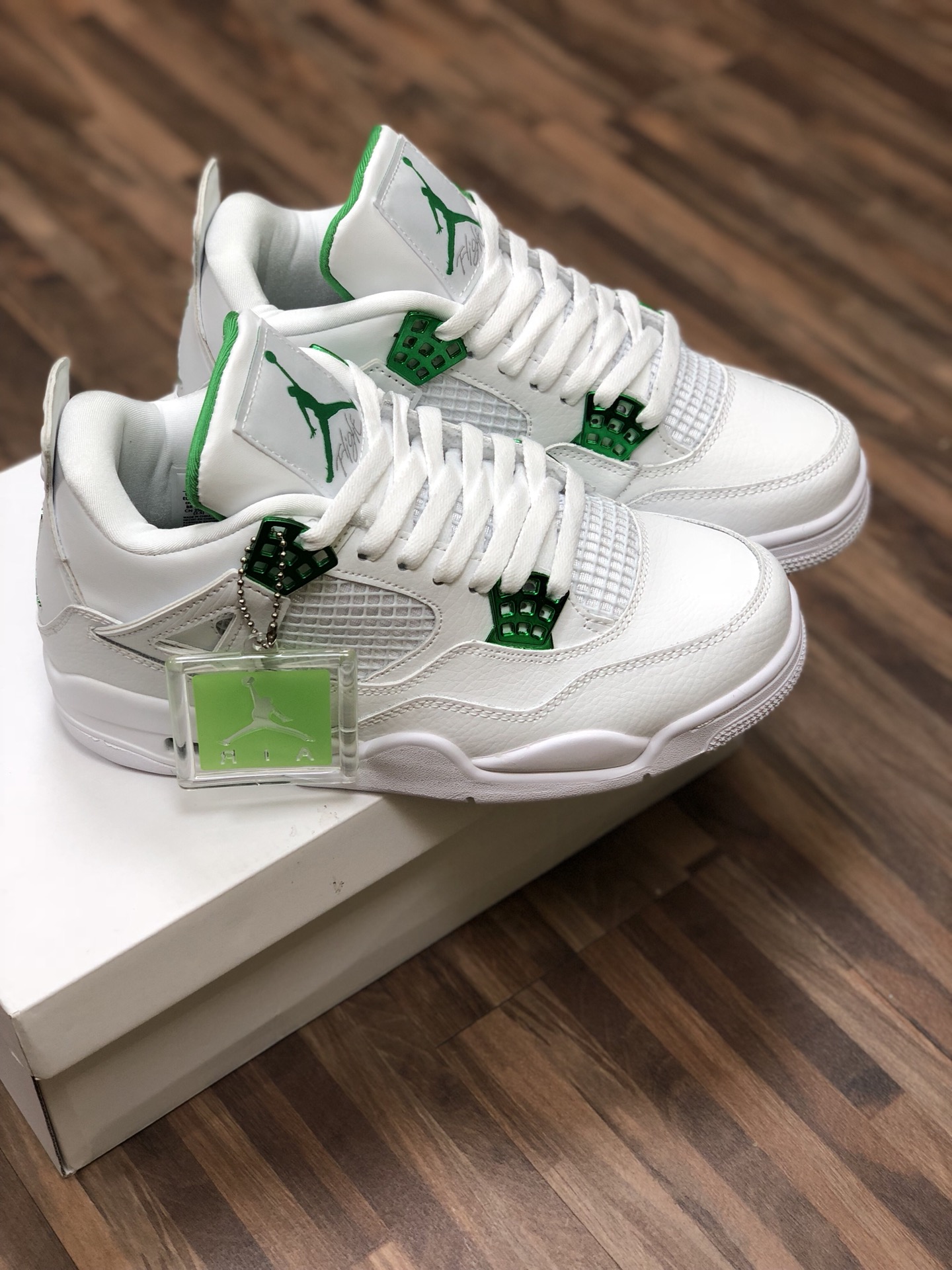 white & green 4s