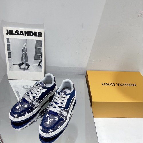 Louis Vuitton Trainer sports shoes 42
