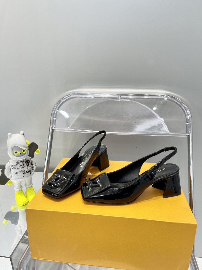 Louis Vuitton shake High heels 5cm Black whit box 84