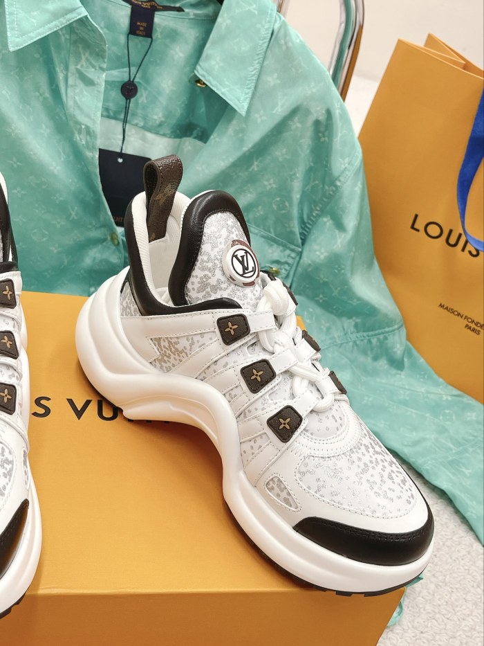 Louis Vuitton Archlight sports shoes 76