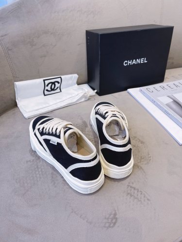 Chanel Flat canvas Sneaker 12