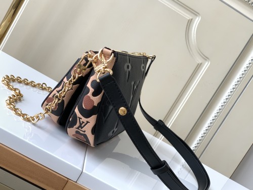 Handbag Louis Vuitton 58520 size 23.5×13×4.5 cm