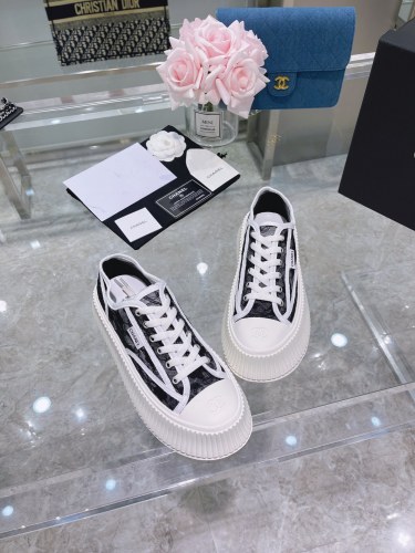 Chanel Platform Sneaker 4