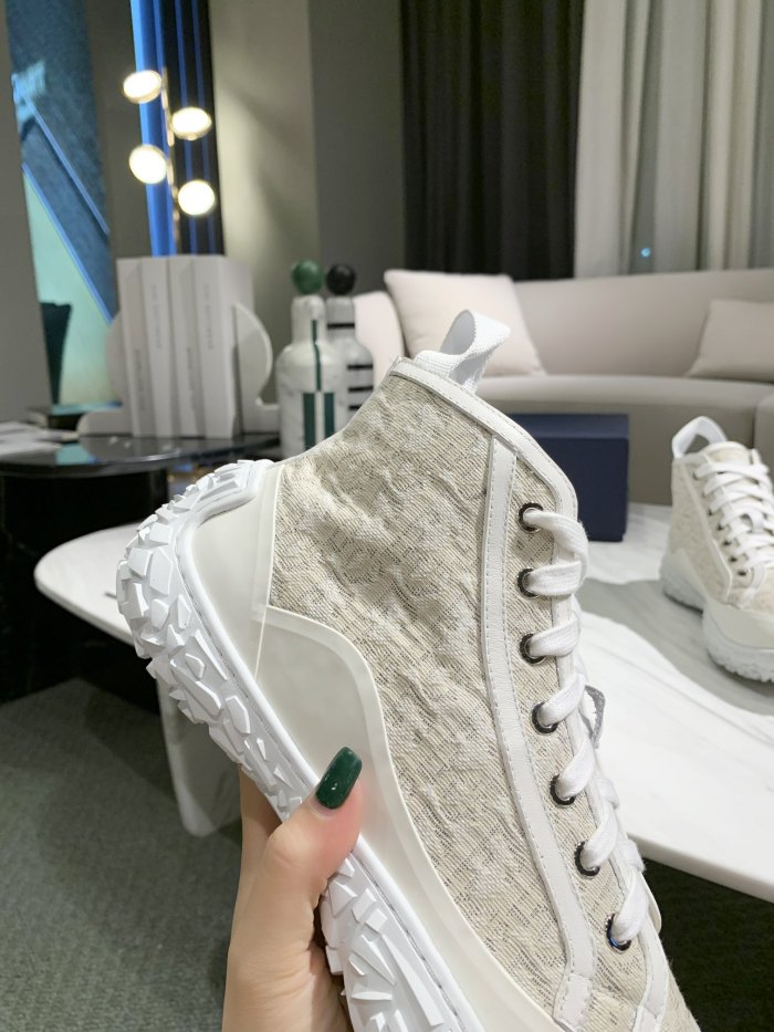 Dior B28 High-Top Oblique Jacquard and Rubber Sneaker 4