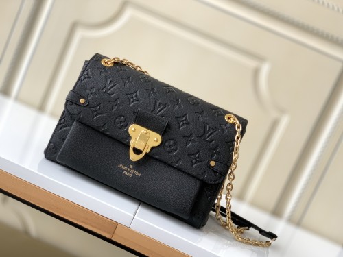 Handbag Louis Vuitton M44151 size 25 x 17 x 9.5 cm