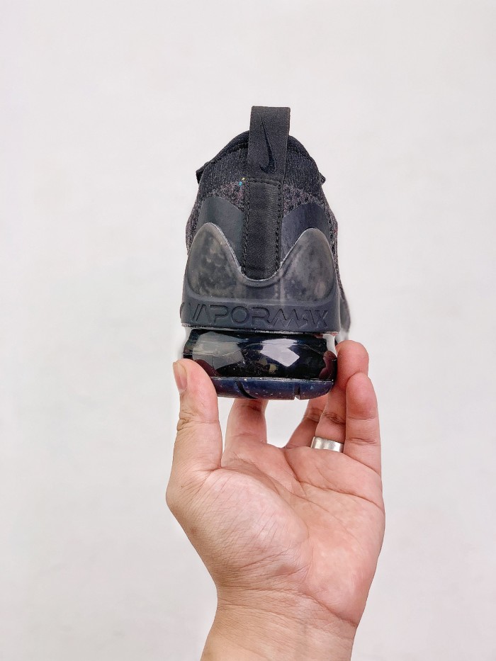 Nike Air VaporMax 2021 Flyknit Sneaker 11