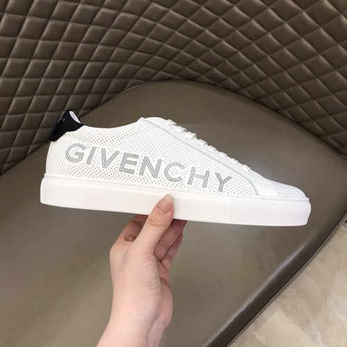 Givenchy Urban Street Logo-print Leather Sneakers 9