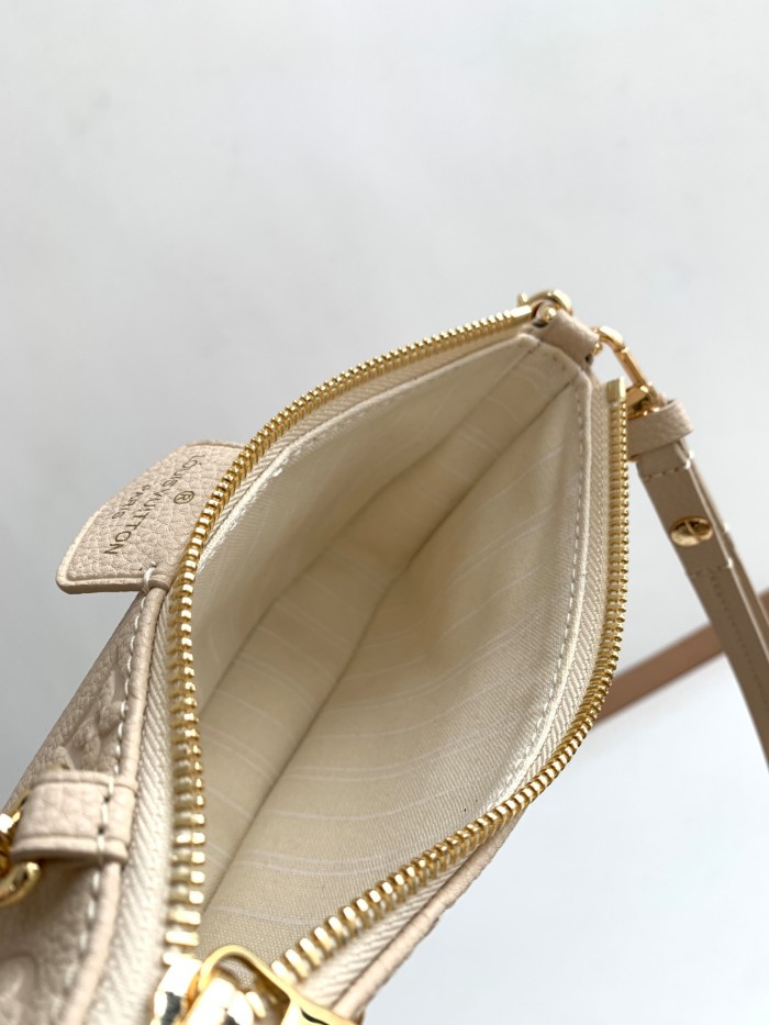 Handbag Louis Vuitton M80349 size 19 x 11.5 x 3 cm
