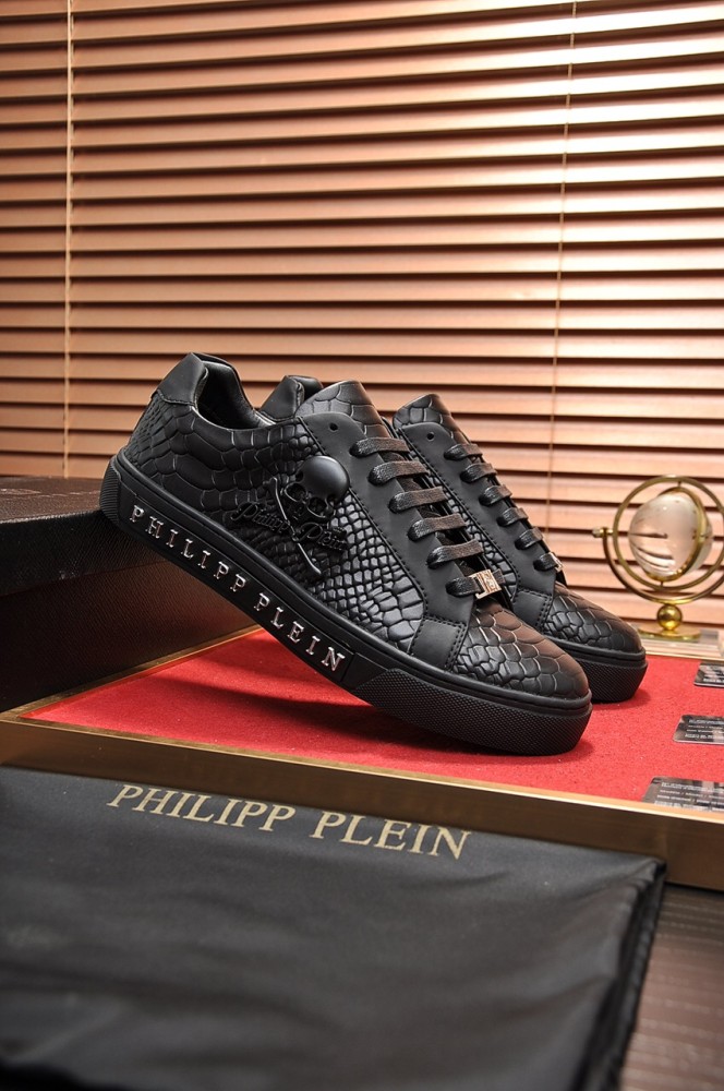 Philipp Plein Low Top Sneakers 20
