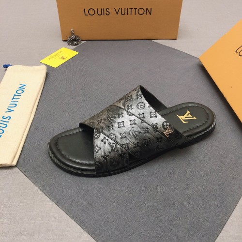Louis Vuitton Slipper 22