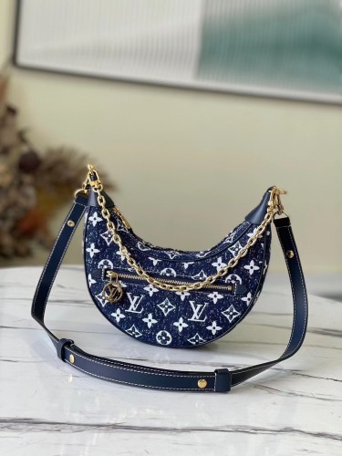 Handbag Louis Vuitton M81166 size 23 x 13 x 6cm