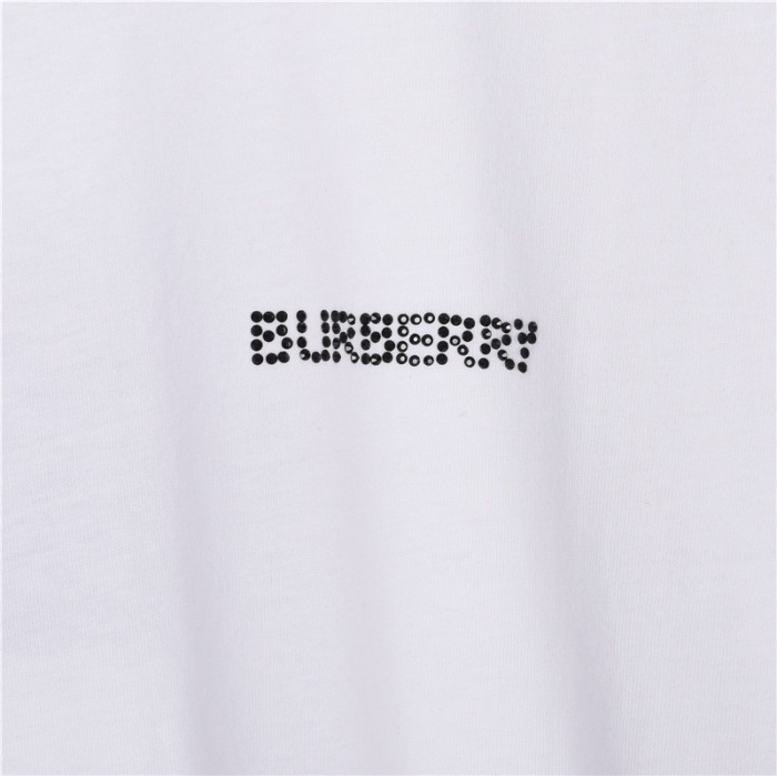 Clothes Burberry 4