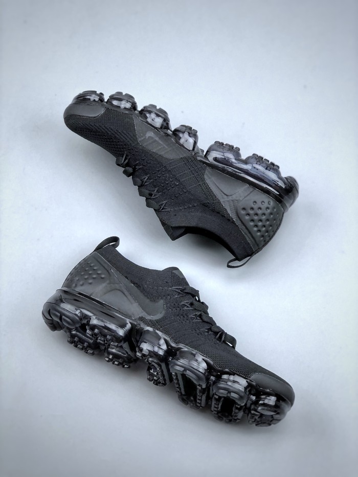 Nike Air VaporMax Flyknit 1.0 Sneaker 23