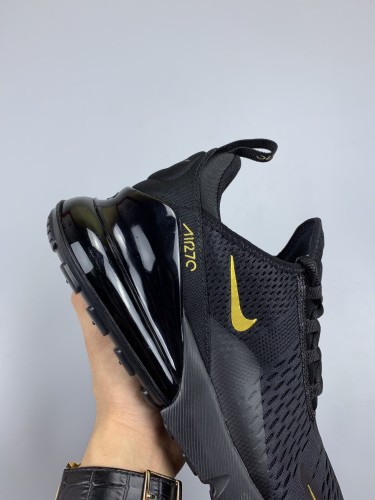 Nike Air Max 270 Sneaker 31