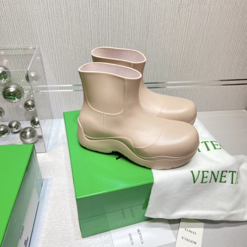 Bottega Veneta Boots 19