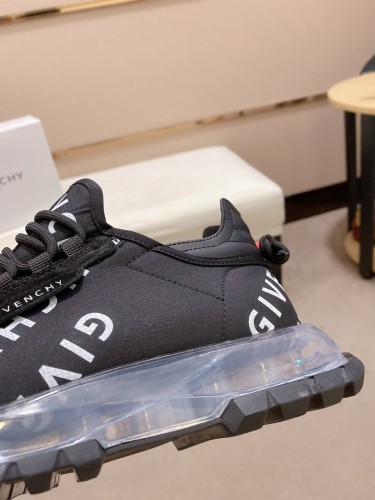 Givenchy Spectre Zip Sneakers 10