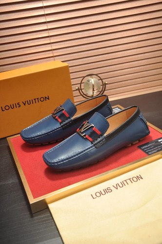 Louis Vuitton Leather Boots 30