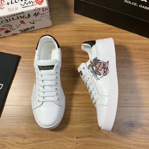 Dolce & Gabbana Low Tops Sneakers 130