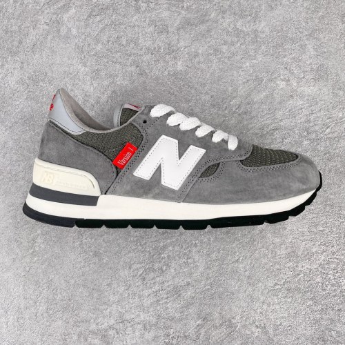 New Balance 990 Sneaker 2