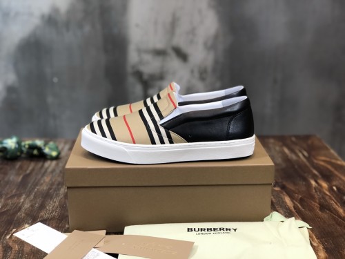 Burberry House Check Sneaker 8