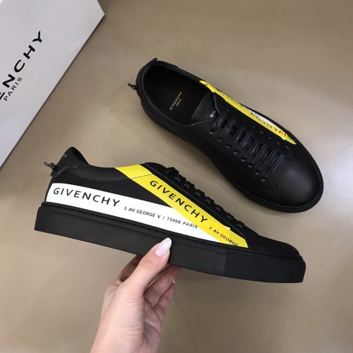 Givenchy Urban Street Logo-print Leather Sneakers 23