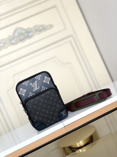 Handbag Louis Vuitton M45439 size 17.0 x 21.0 x 6.0 cm