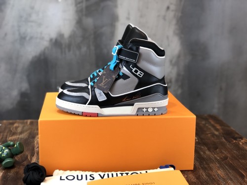 Louis Vuitton Trainer Sneakers 19
