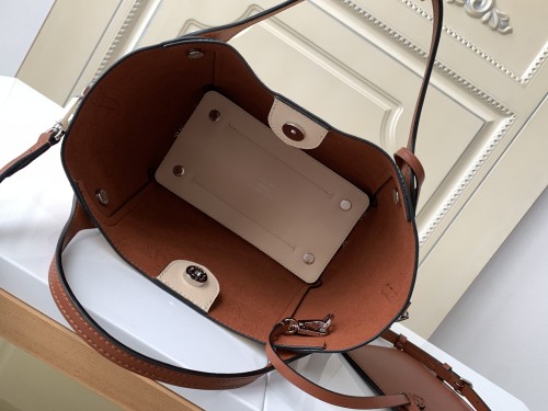 Handbag Louis Vuitton M54351 size 23 x 21 x 13 cm