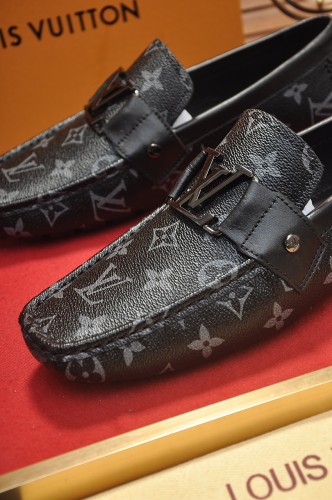 Louis Vuitton Leather Boots 33