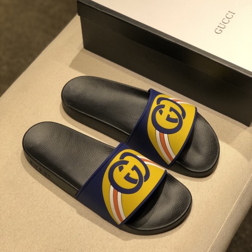 Gucci Slippers 44