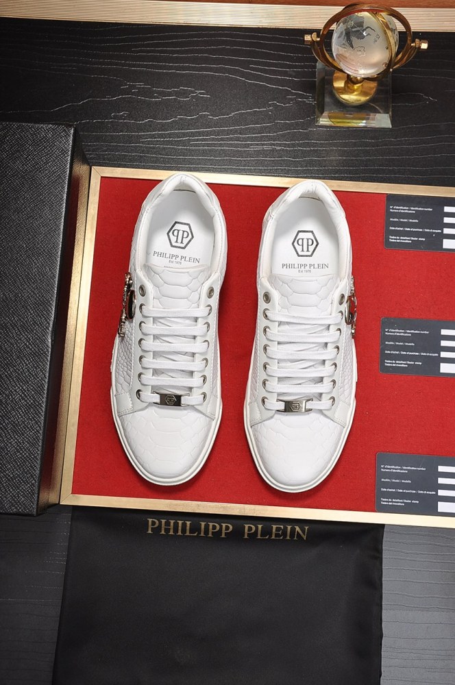 Philipp Plein Low Top Sneakers 19