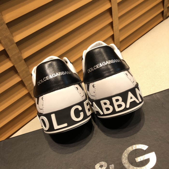 Dolce & Gabbana Low Tops Sneakers 135