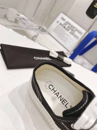 Chanel Platform Sneaker 7