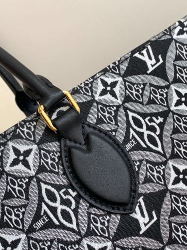 Handbag Louis Vuitton M57207 size 41 x 34 x 19 cm