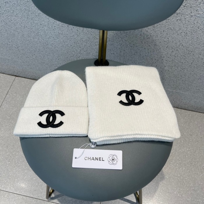 Hat & Scarf Chanel 4