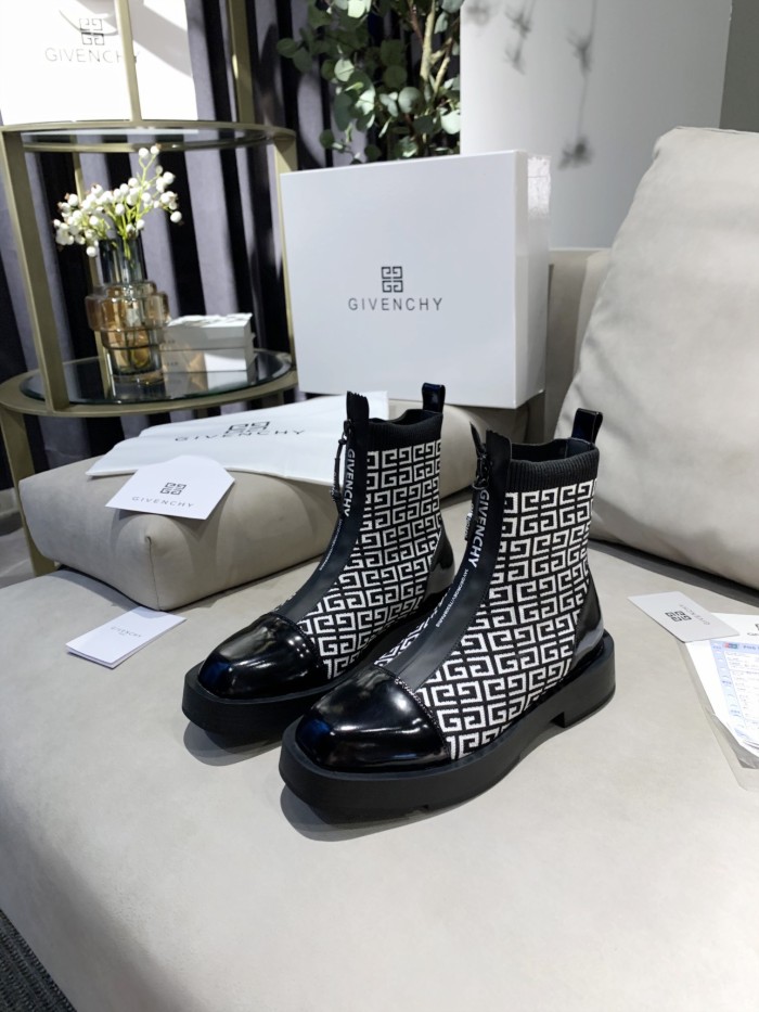 Givenchy Boots 14