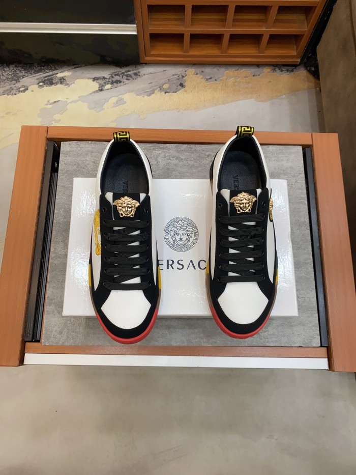 Versace Greca Sneaker 14