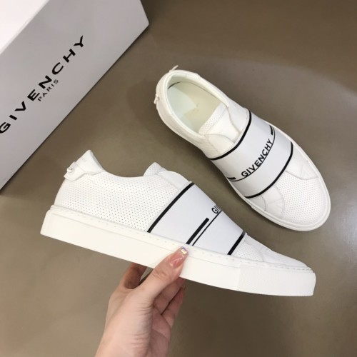 Givenchy Urban Street Logo-print Leather Sneakers 5