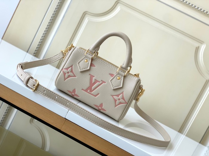 Handbag Louis Vuitton M81913 size 16.0 x 10.0 x 7.5 cm