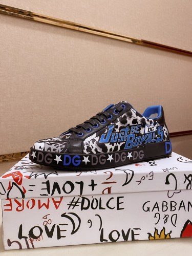 Dolce & Gabbana Low Tops Sneakers 133