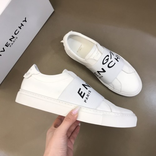 Givenchy Urban Street Logo-print Leather Sneakers 17