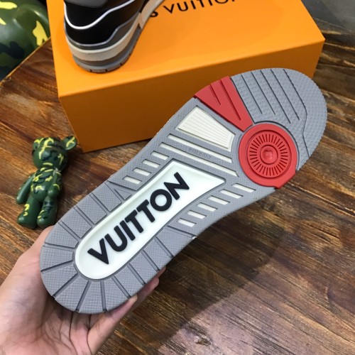 Louis Vuitton Trainer Sneakers 25