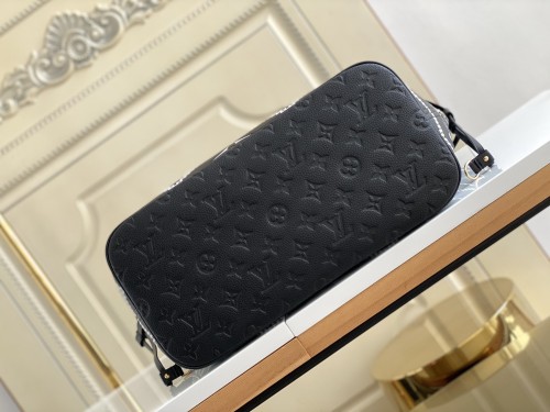 Handbag Louis Vuitton M46040 size 31 x 28 x 14 cm