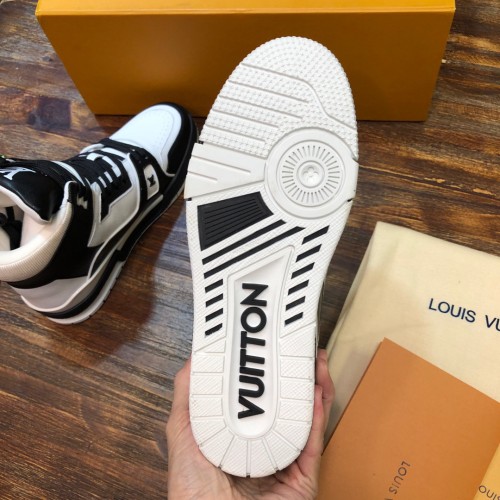 Louis Vuitton Trainer Sneakers 27