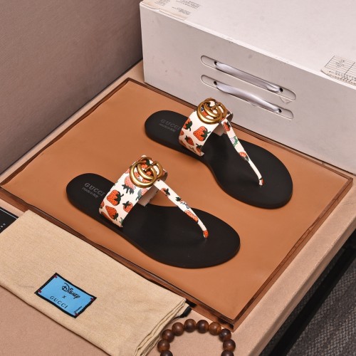 Gucci Slippers 12